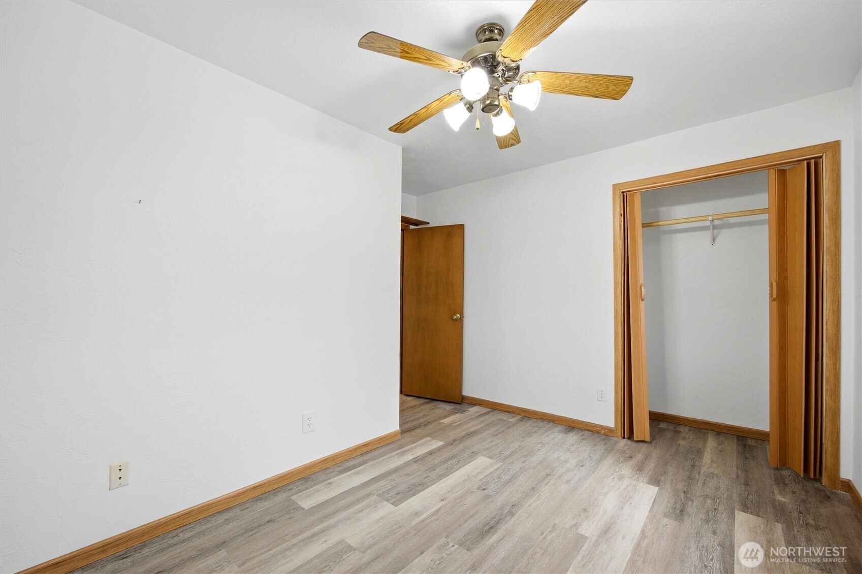 206 E Cedar St , Othello, WA 99344