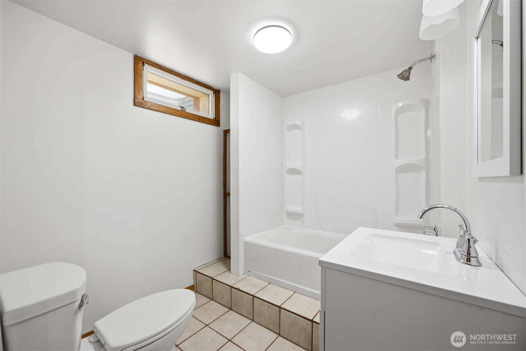 206 E Cedar St , Othello, WA 99344