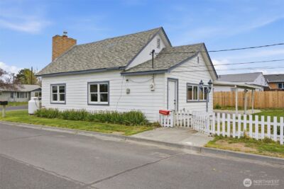 206 E Cedar St , Othello, WA 99344 - Photo 4