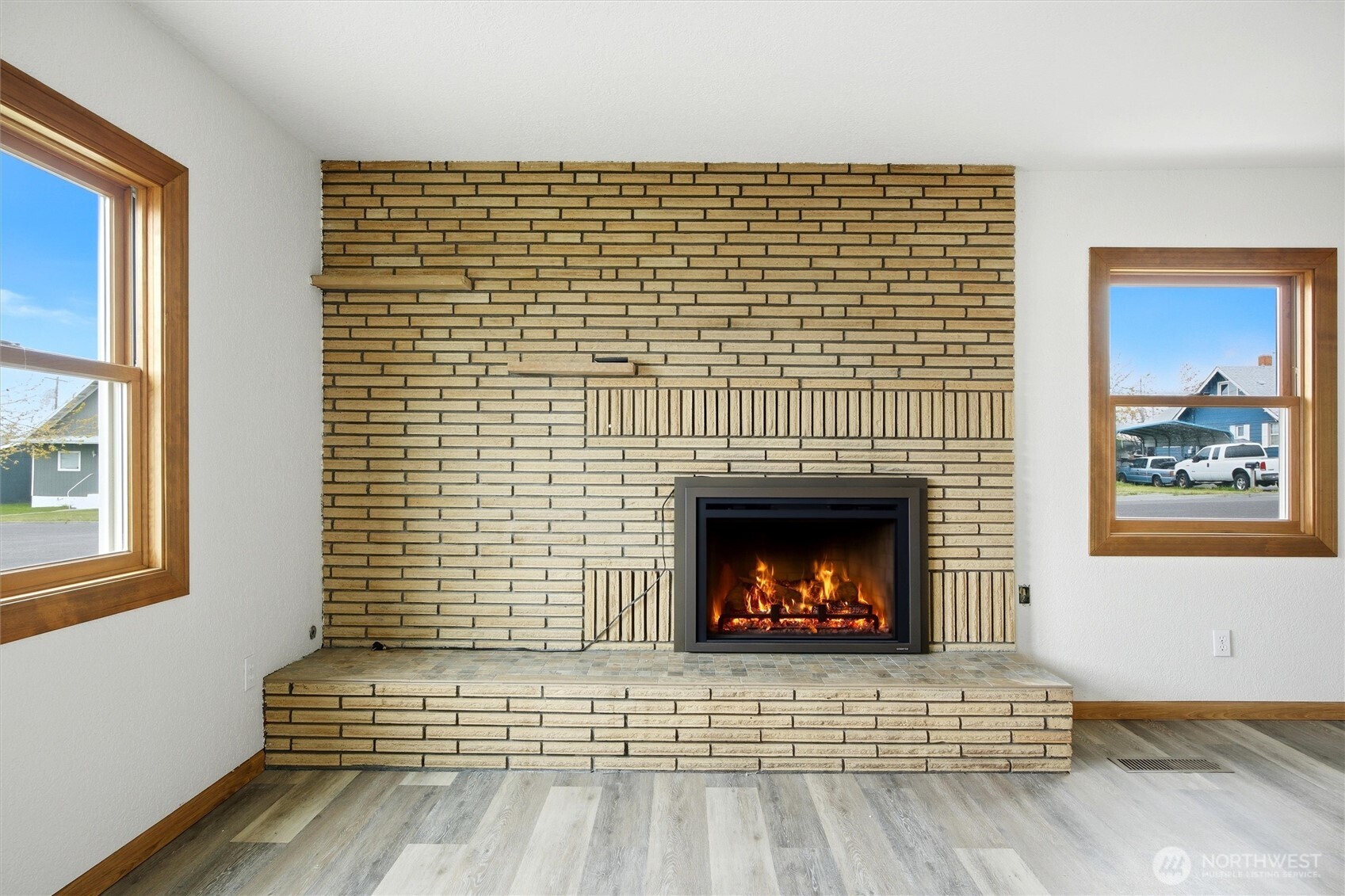 206 E Cedar St , Othello, WA 99344