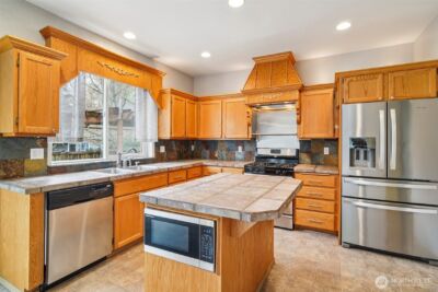 12302 160th Street E, Puyallup, WA 98374 - Photo 3