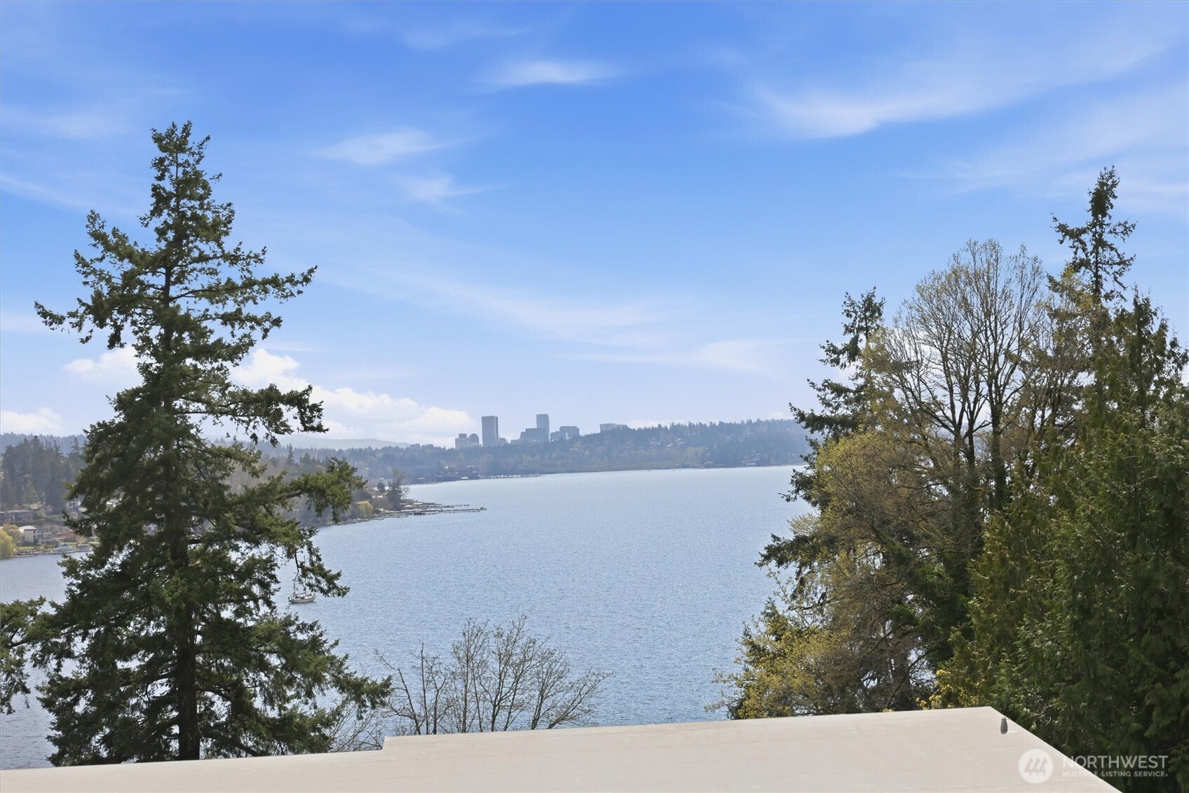 8825 NE 116th Place , Kirkland, WA 98034