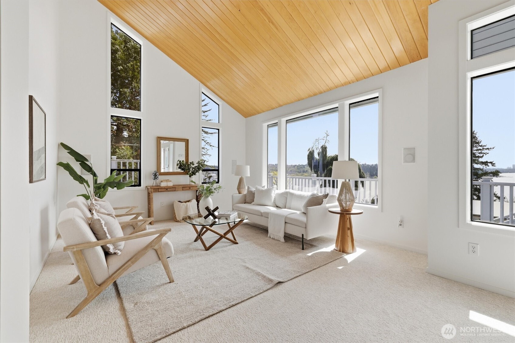 8825 NE 116th Place , Kirkland, WA 98034