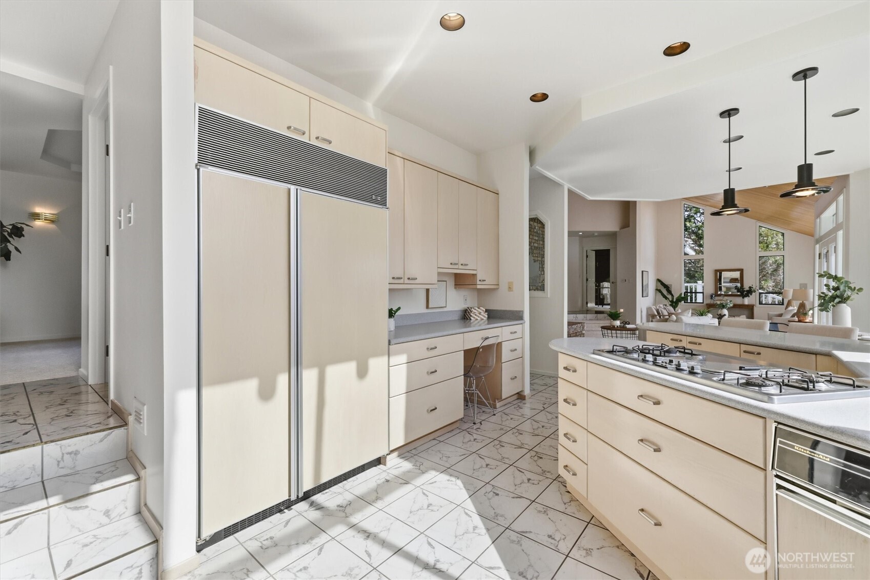 8825 NE 116th Place , Kirkland, WA 98034