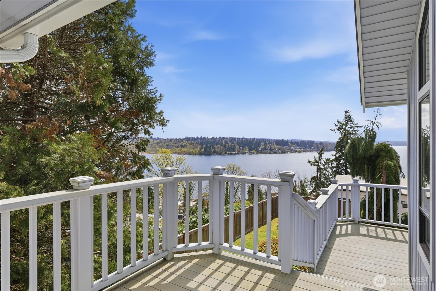 8825 NE 116th Place , Kirkland, WA 98034
