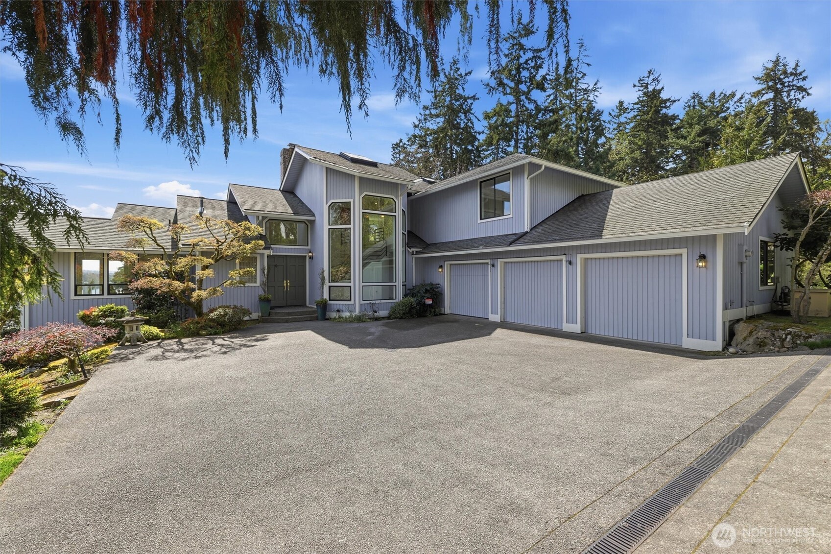 8825 NE 116th Place , Kirkland, WA 98034