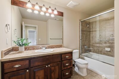 2734 NE Daphne Street , Issaquah, WA 98029 - Photo 34