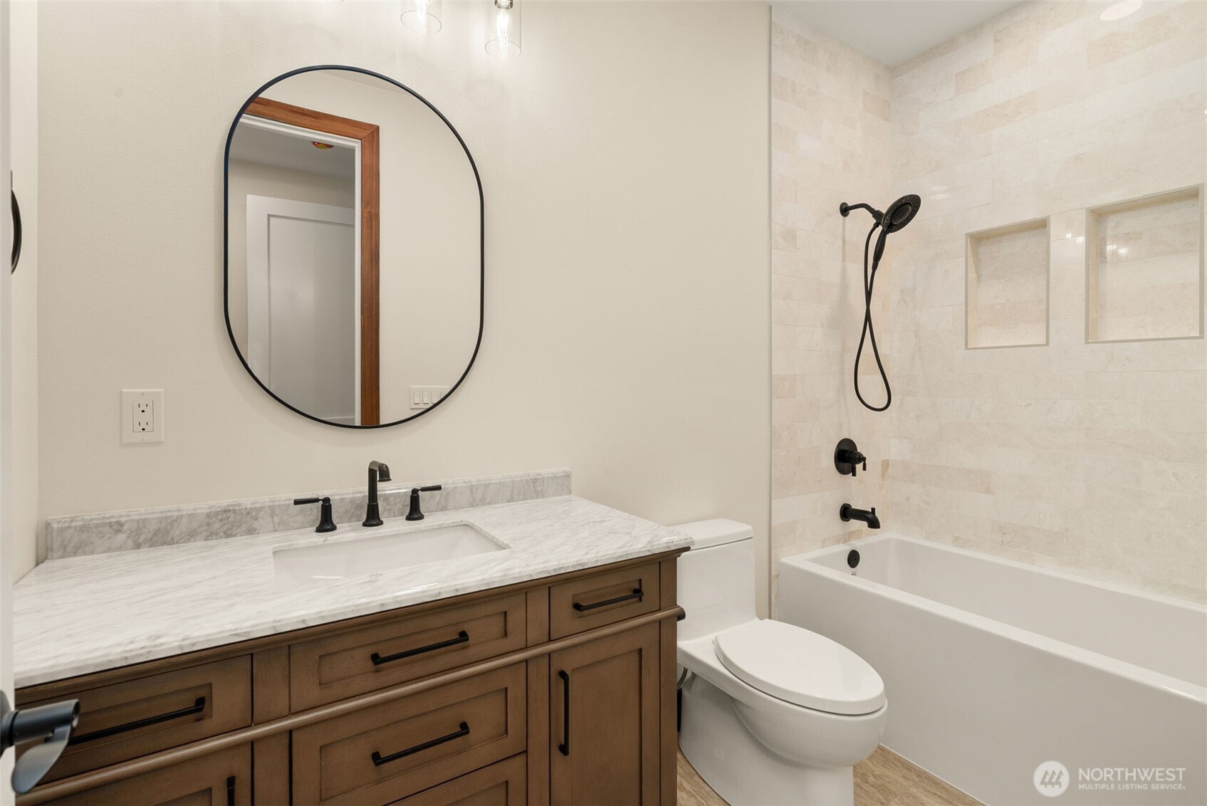 4466 W State Route 108 , Shelton, WA 98584