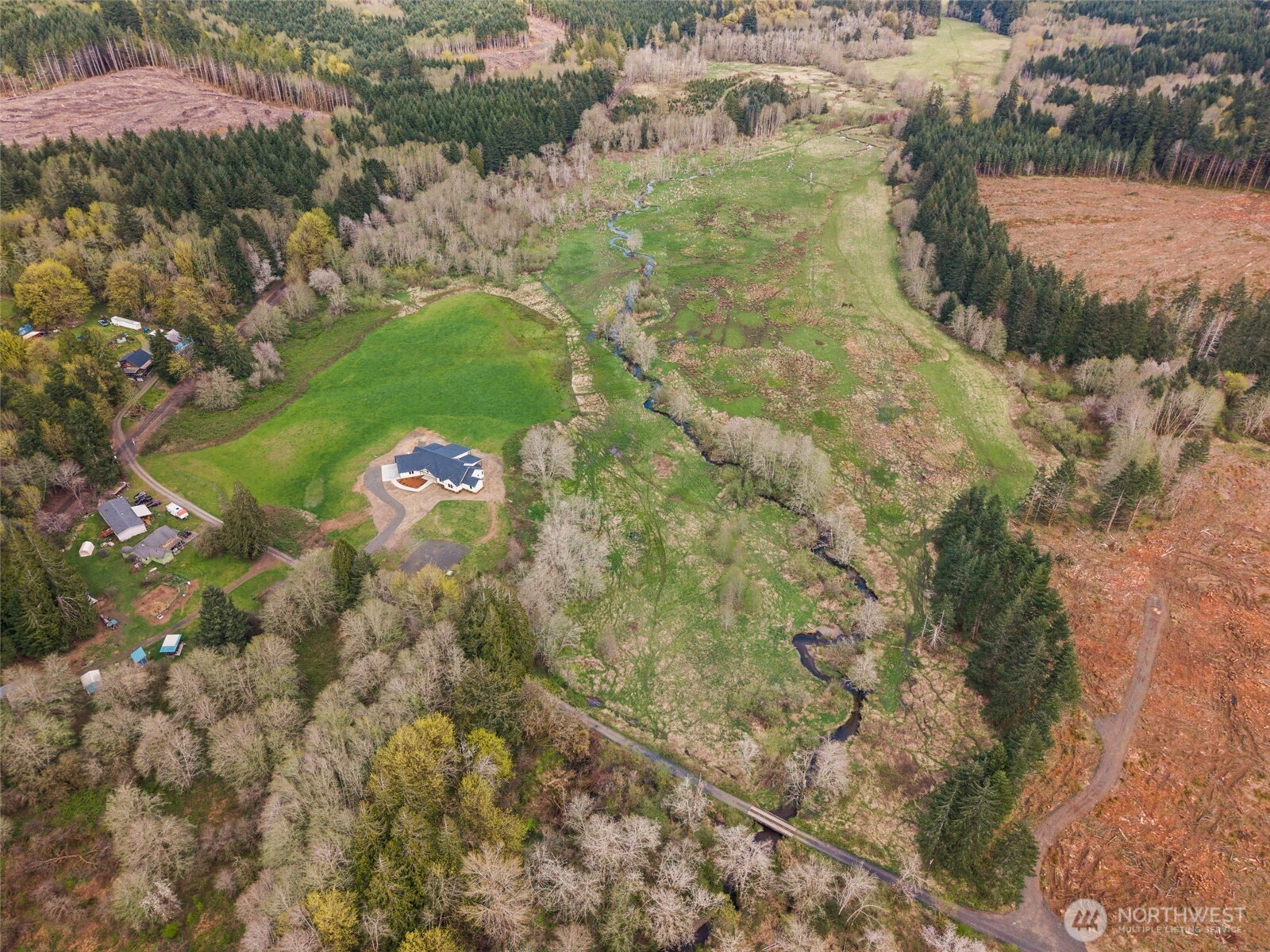 4466 W State Route 108 , Shelton, WA 98584
