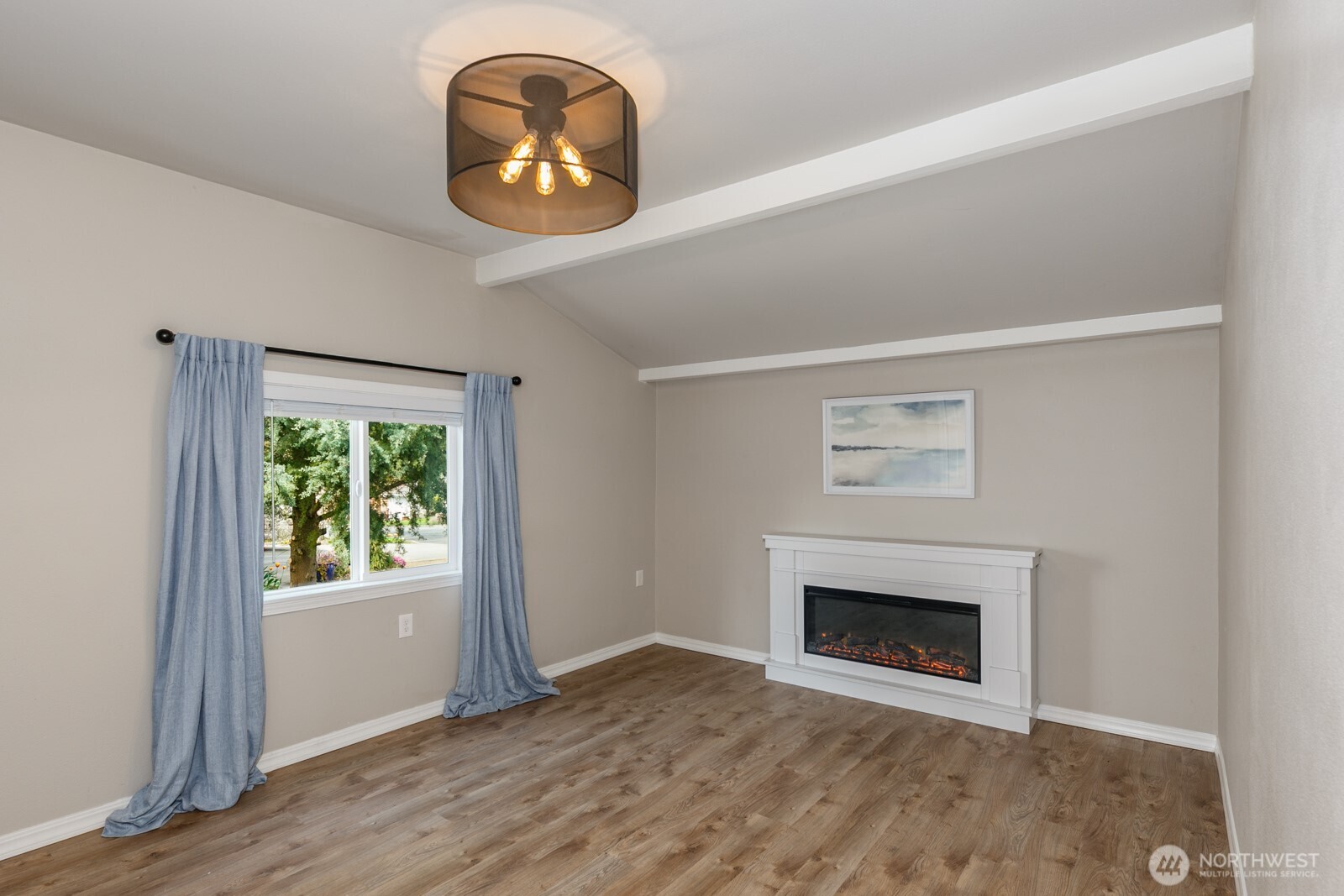 8822 216th Street SW, Edmonds, WA 98026