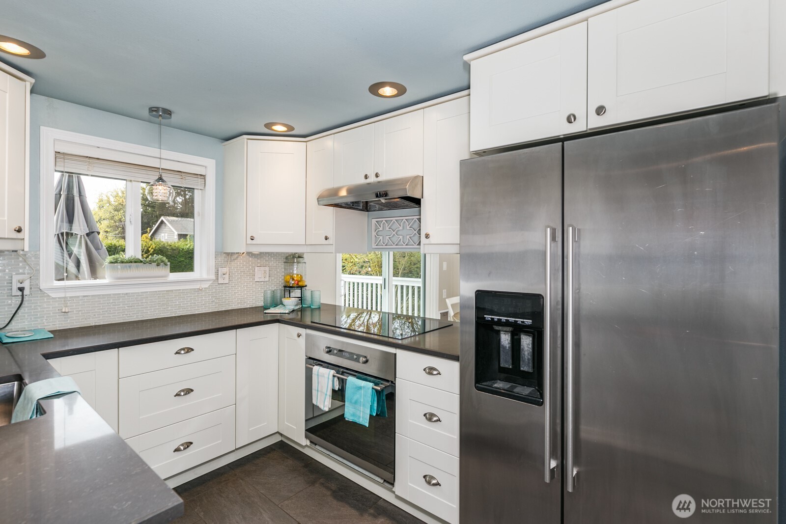 8822 216th Street SW, Edmonds, WA 98026