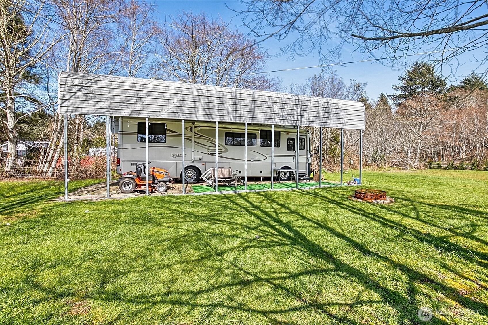 10 Fifth Avenue , Ocean Shores, WA 98569