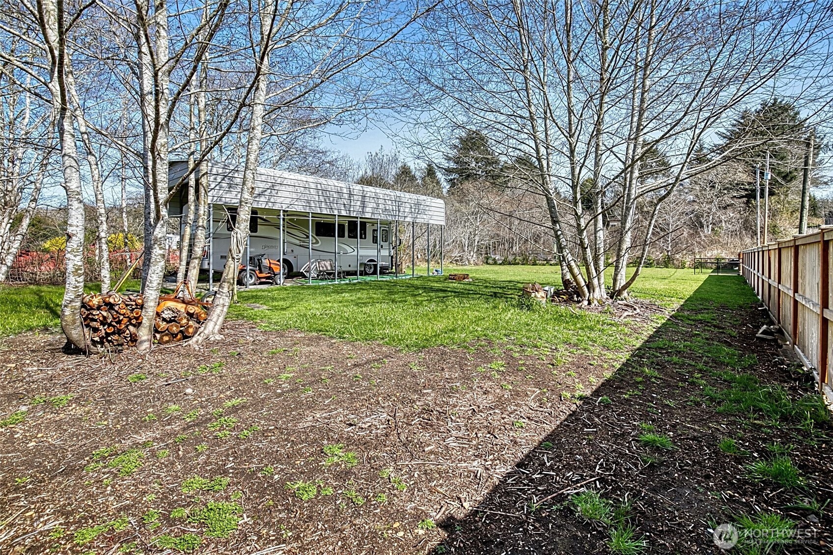 10 Fifth Avenue , Ocean Shores, WA 98569