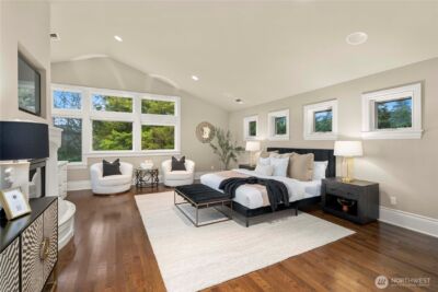 10021 NE 16th Place , Bellevue, WA 98004 - Photo 22