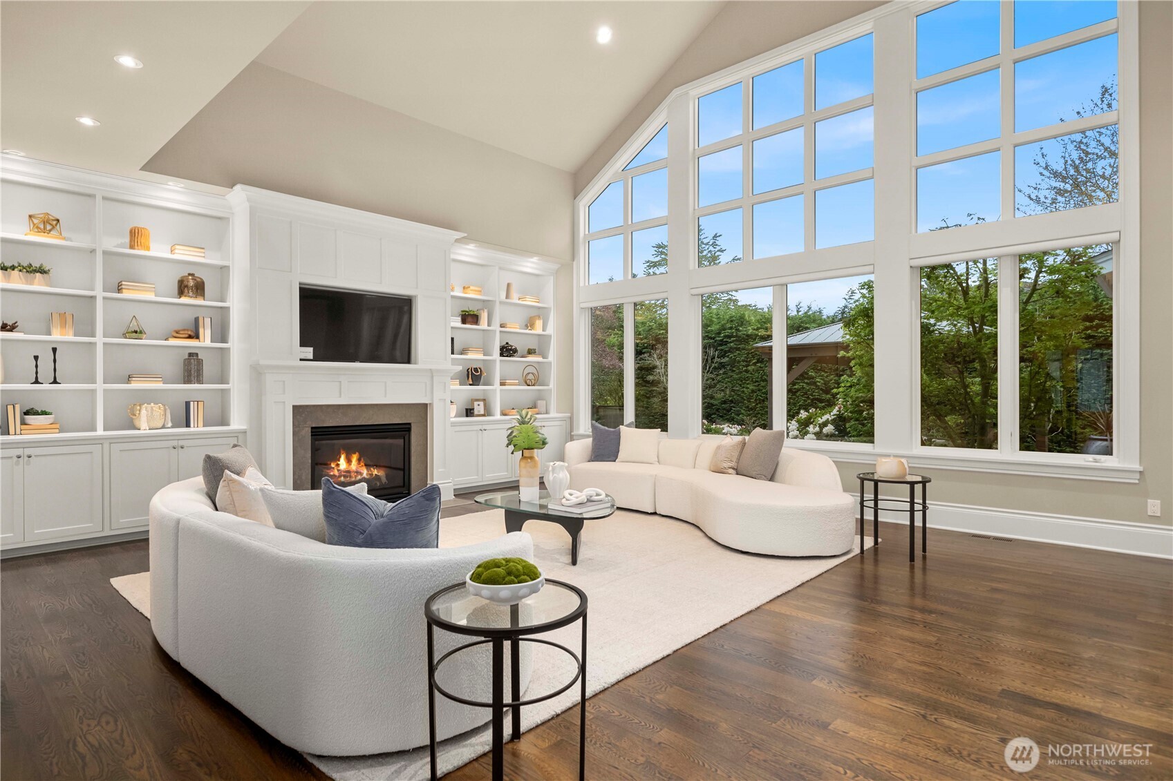 10021 NE 16th Place , Bellevue, WA 98004