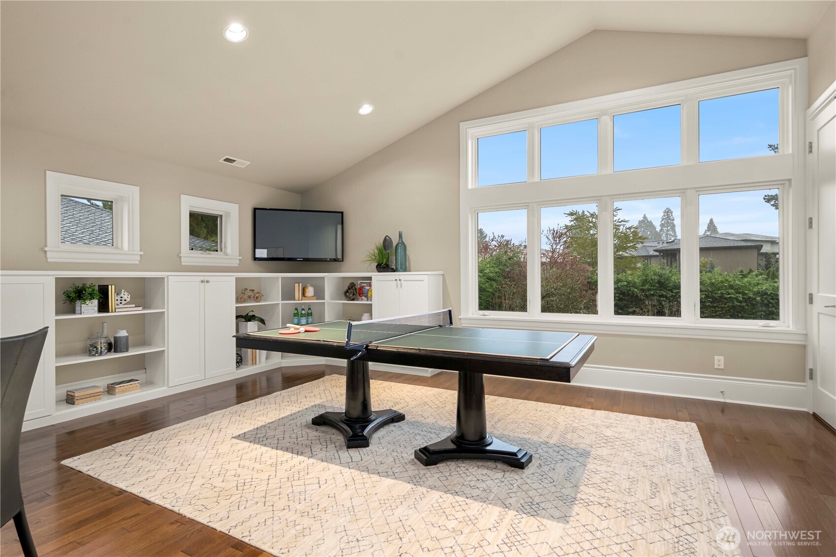 10021 NE 16th Place , Bellevue, WA 98004