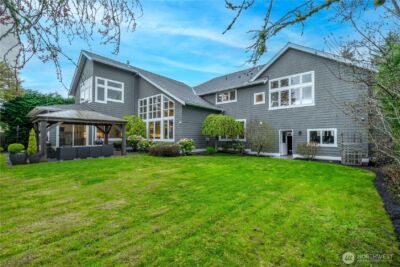 10021 NE 16th Place , Bellevue, WA 98004 - Photo 34
