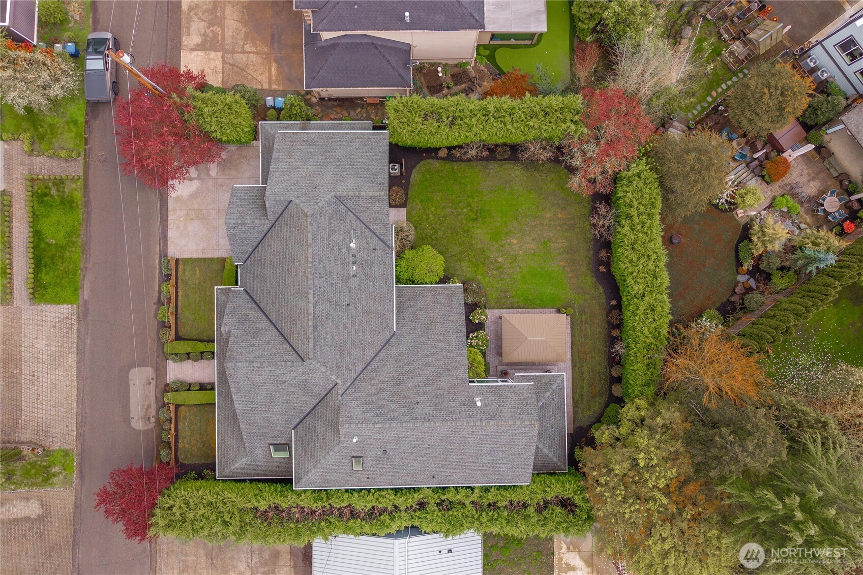 10021 NE 16th Place , Bellevue, WA 98004