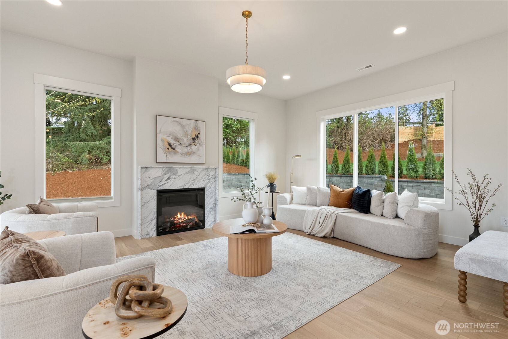 1304 Maine Court , Milton, WA 98354