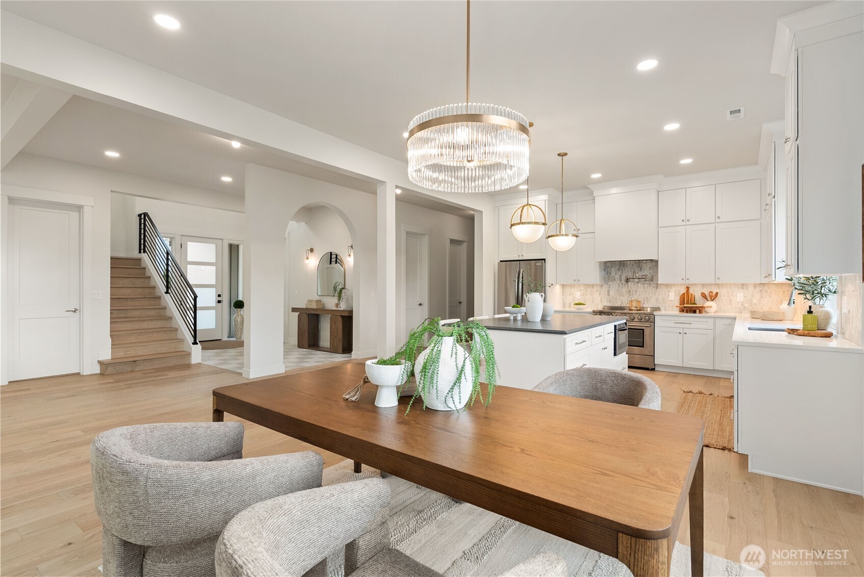 1304 Maine Court , Milton, WA 98354