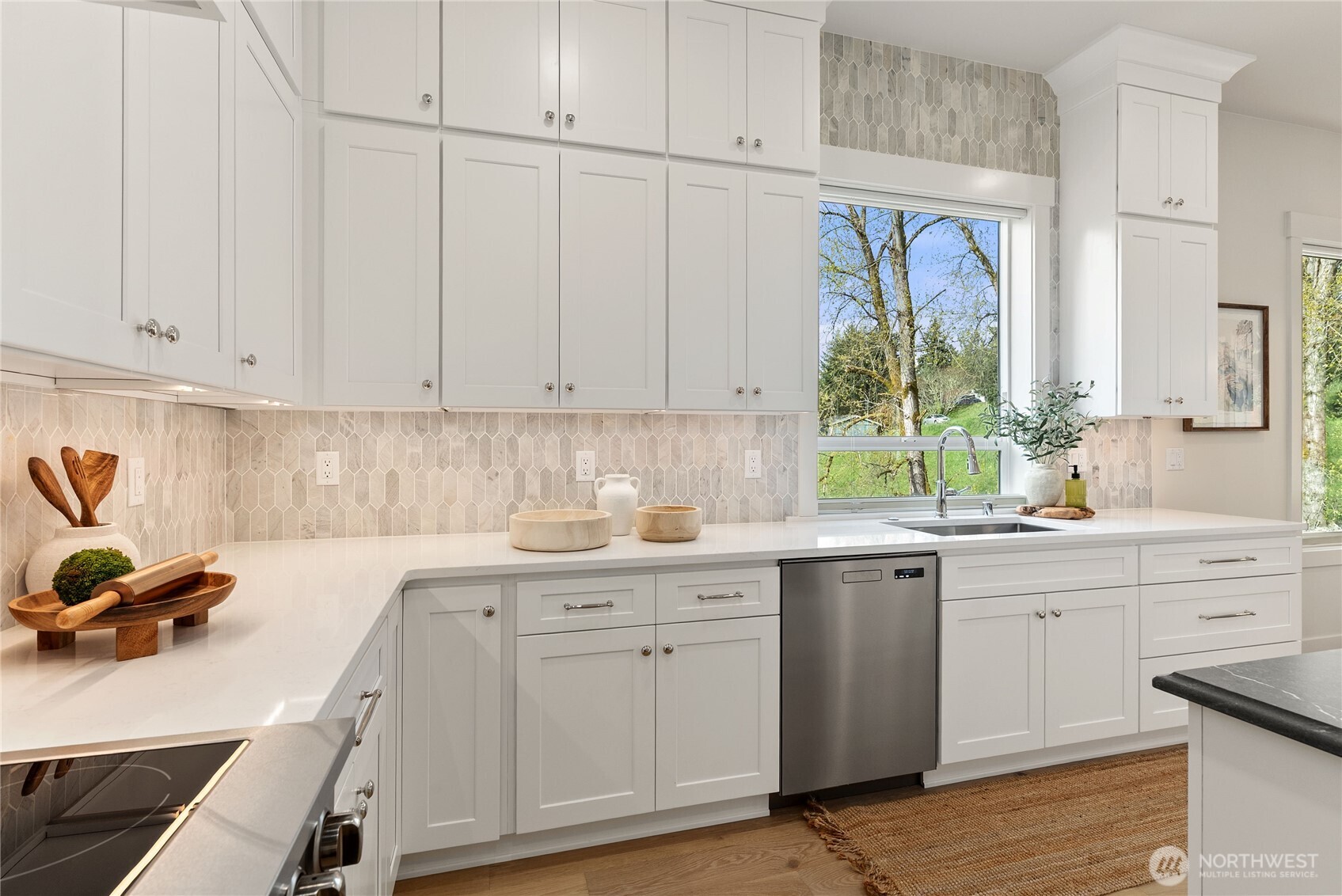 1304 Maine Court , Milton, WA 98354