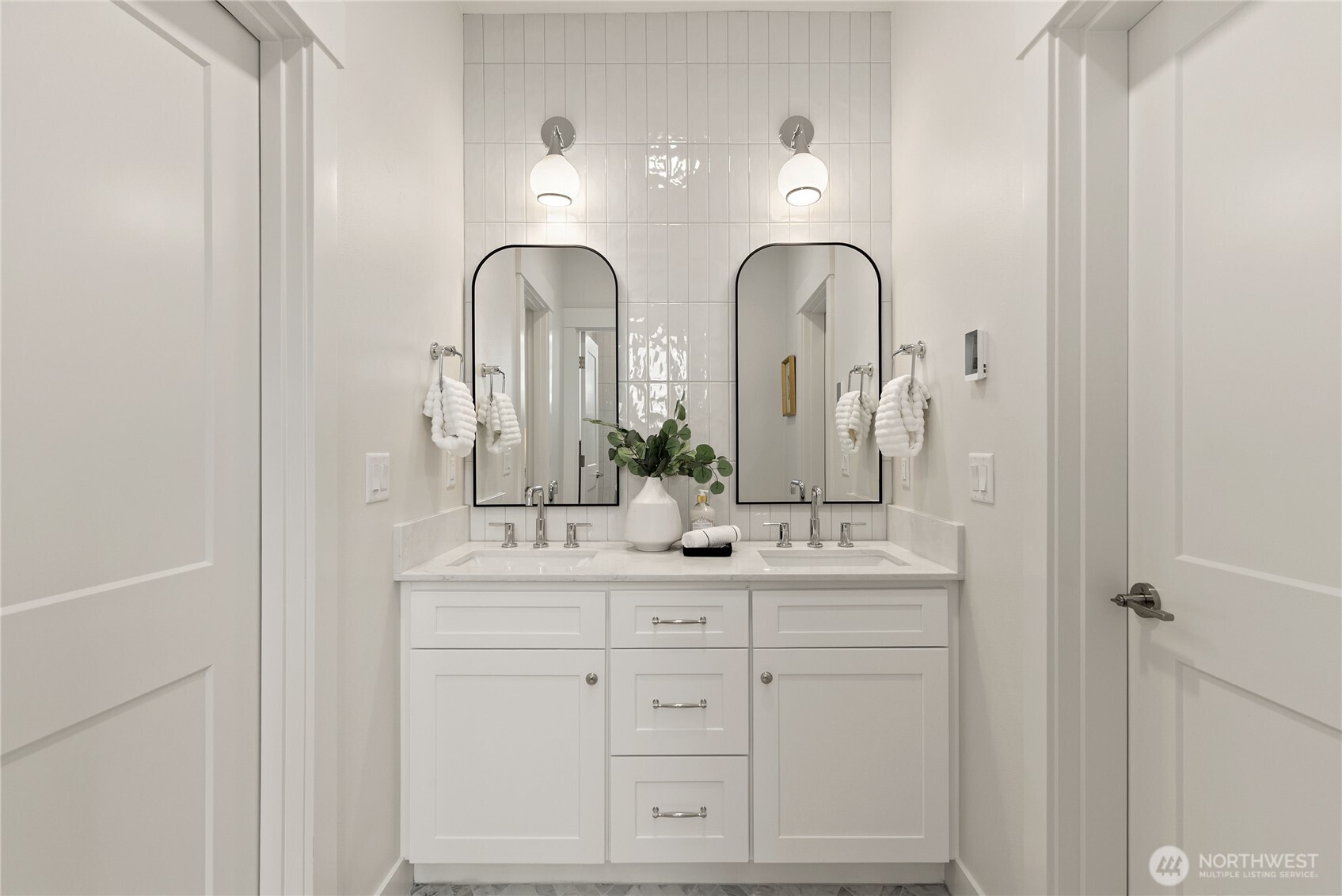 1304 Maine Court , Milton, WA 98354