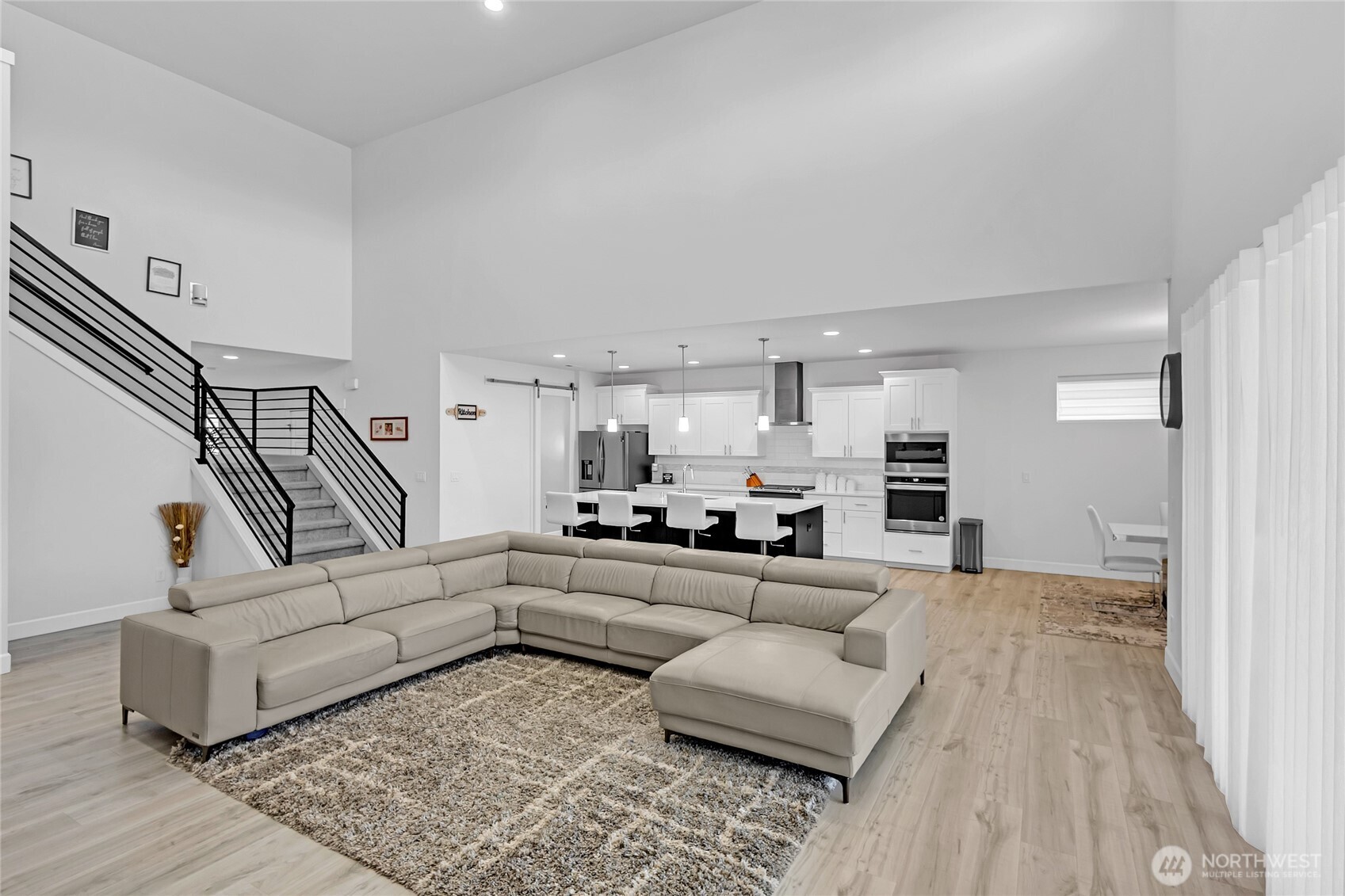 6318 230th Avenue Ct E, Buckley, WA 98321