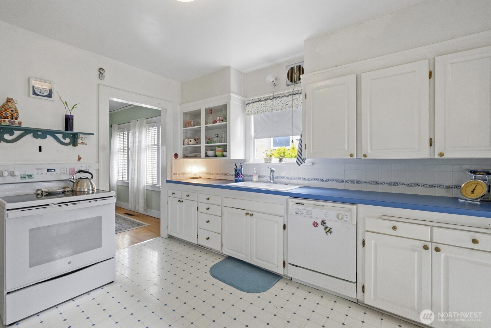 1206 Wetmore Avenue , Everett, WA 98201