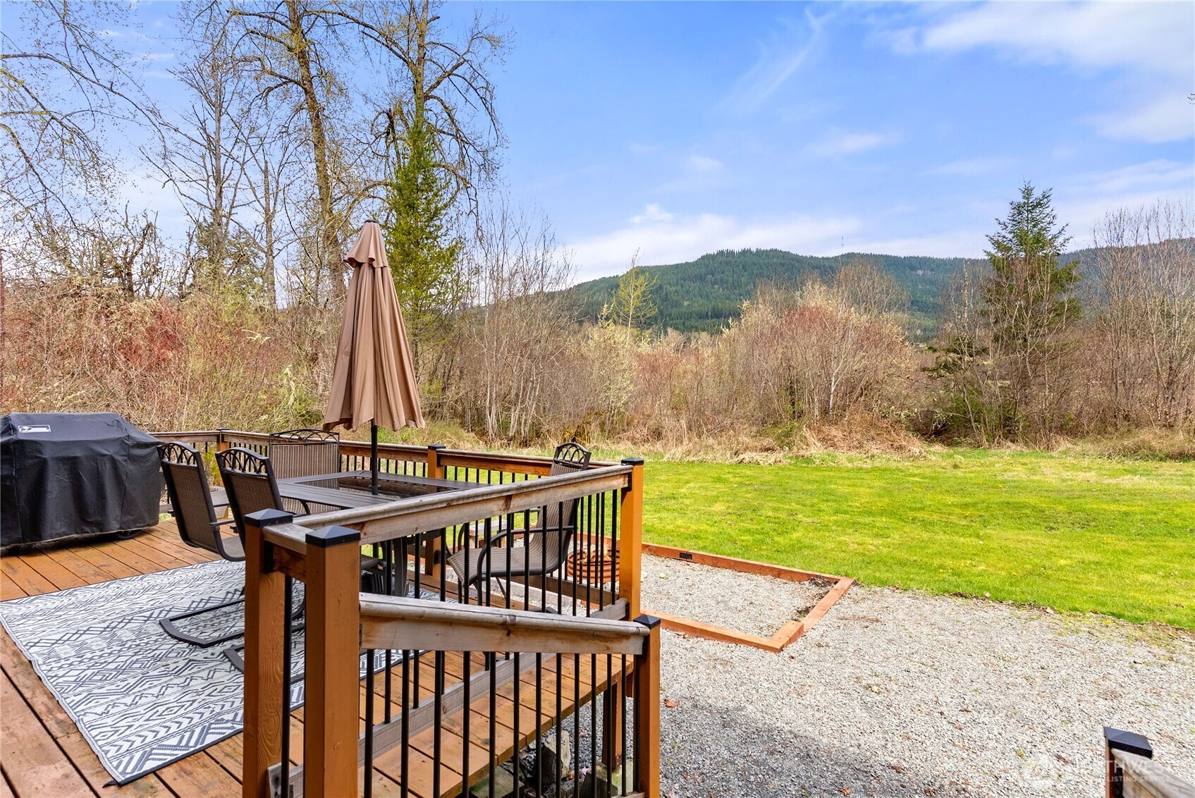 19807 State Route 706 E, Elbe, WA 98330