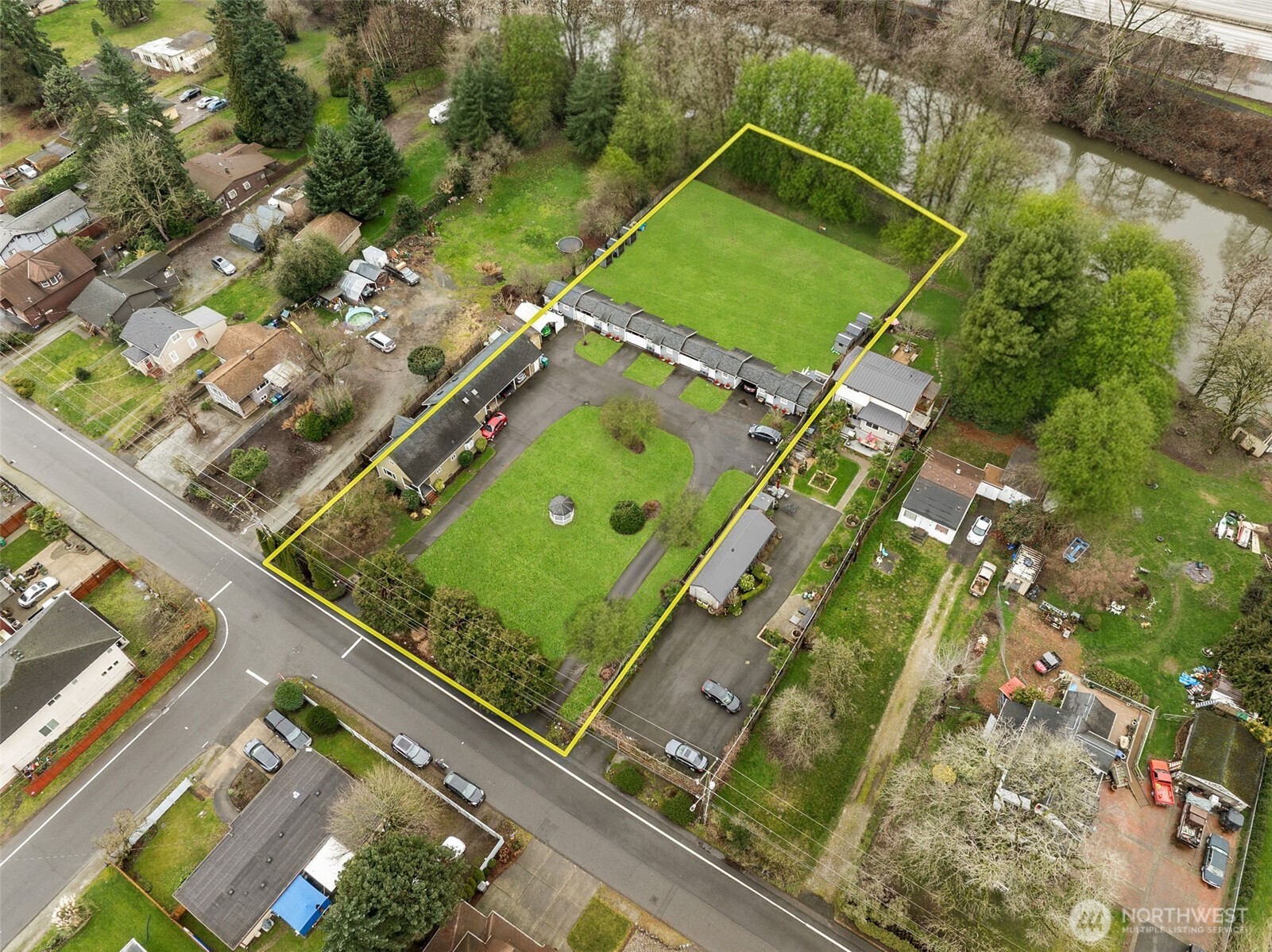 13301 56th Avenue S, Tukwila, WA 98178