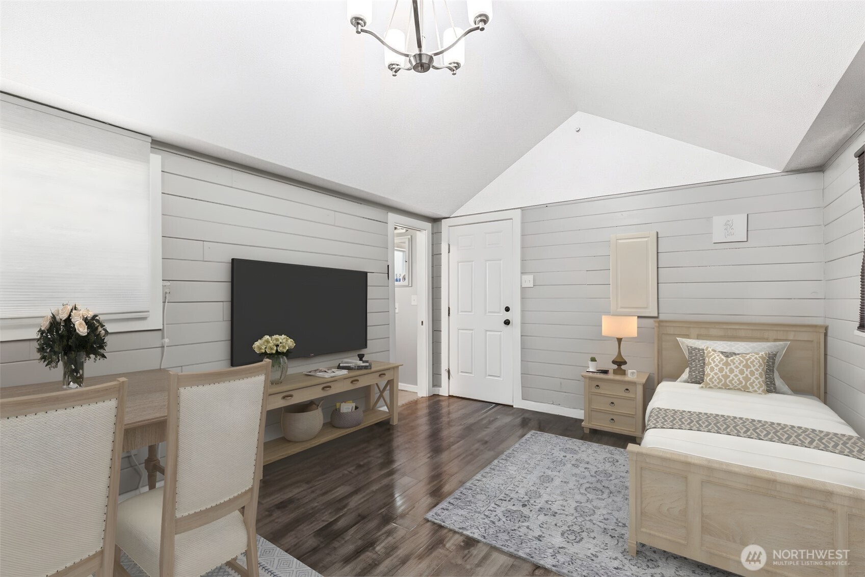 13301 56th Avenue S, Tukwila, WA 98178