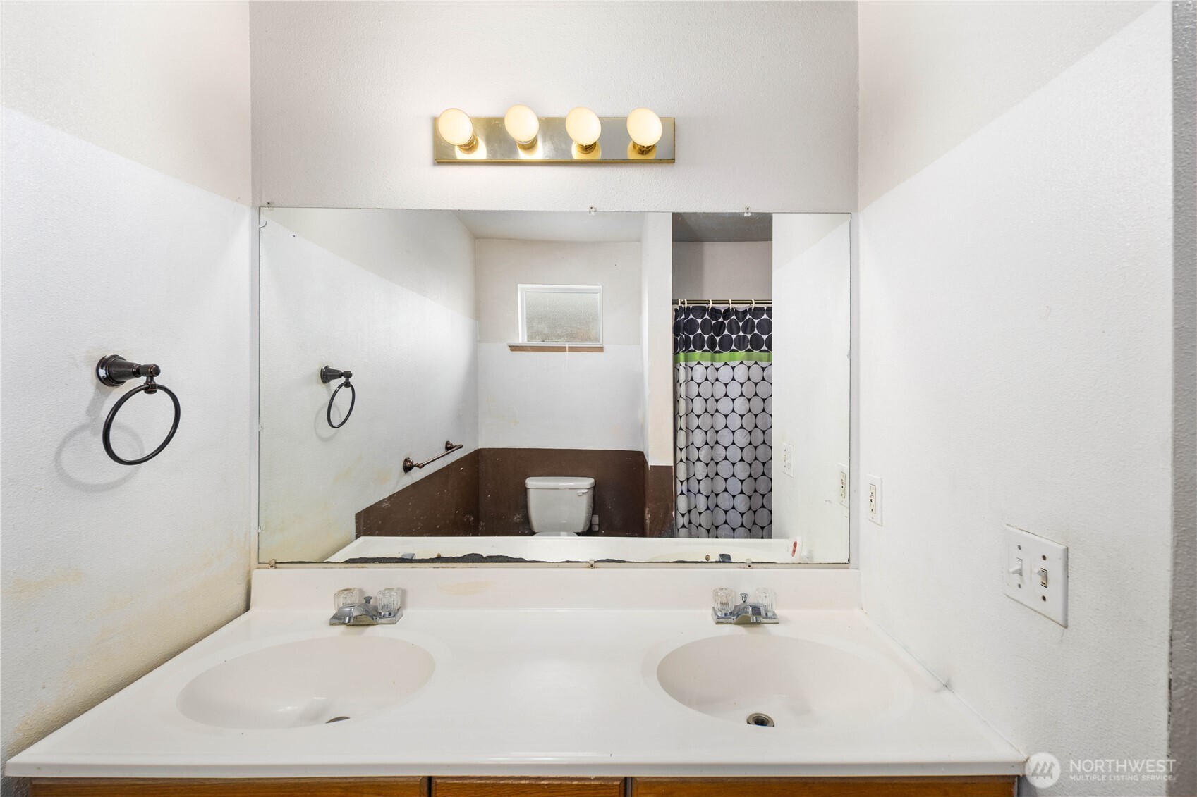 3317 Claremont Avenue S, Seattle, WA 98144