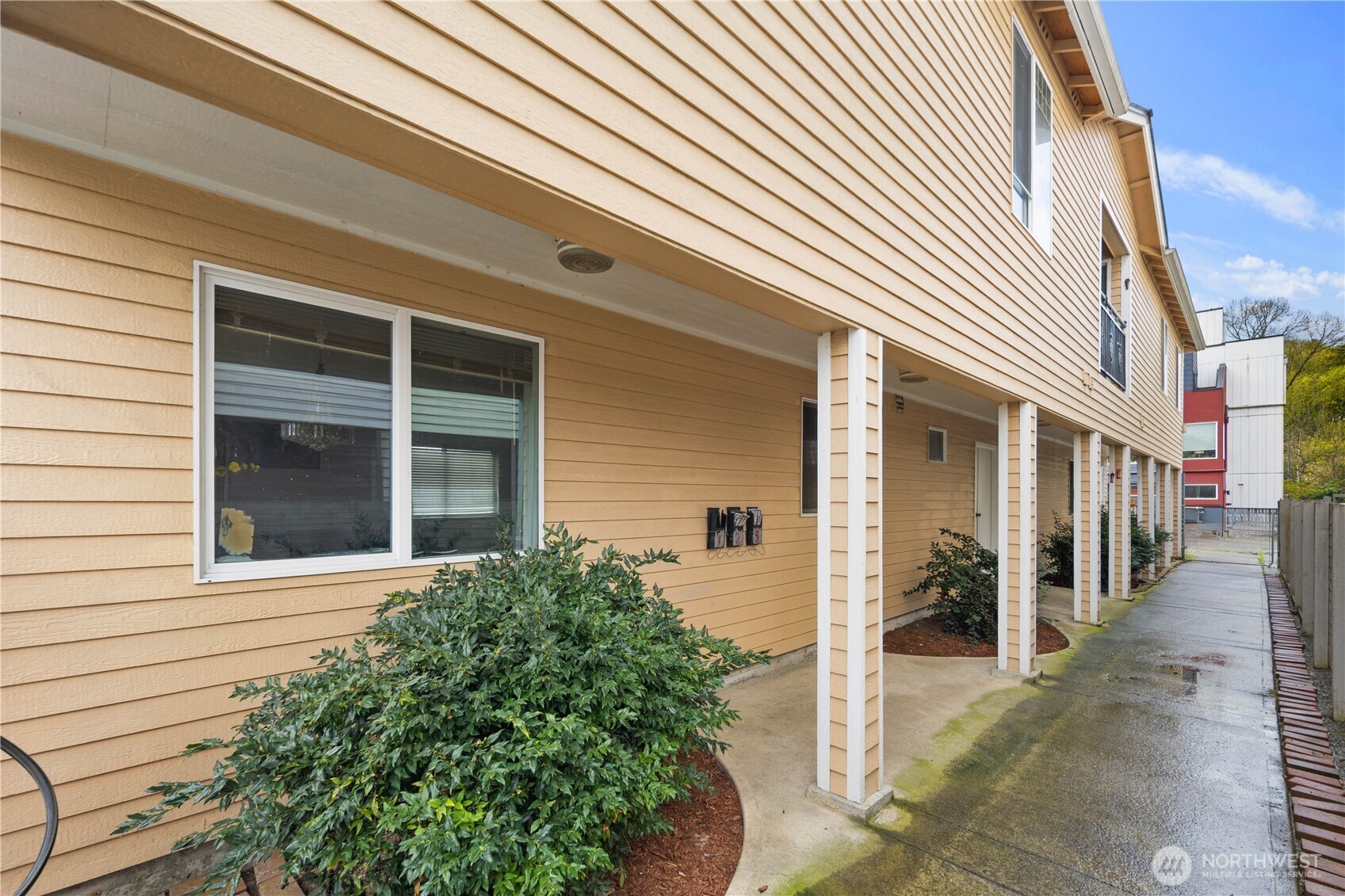 3317 Claremont Avenue S, Seattle, WA 98144