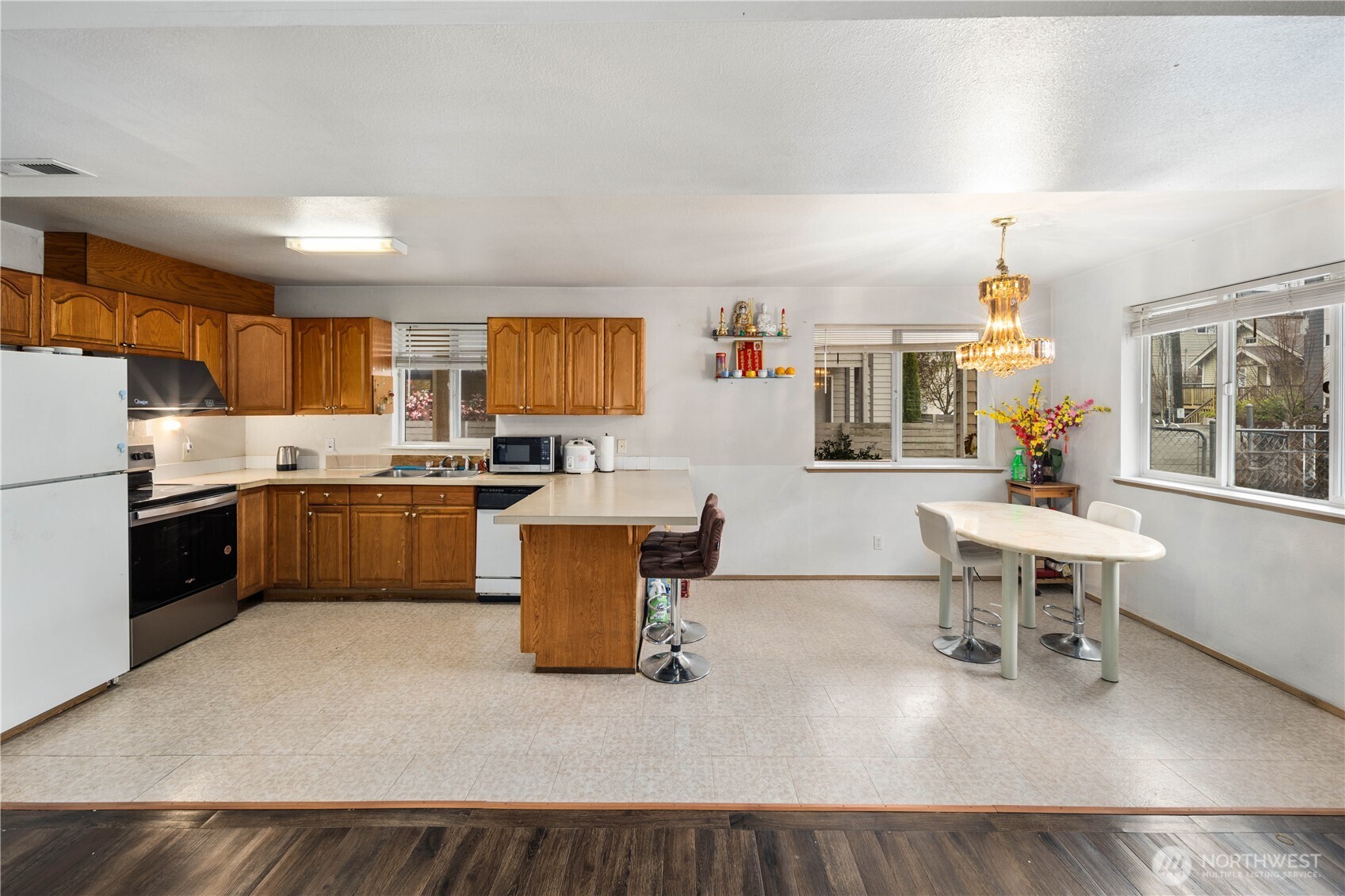 3317 Claremont Avenue S, Seattle, WA 98144