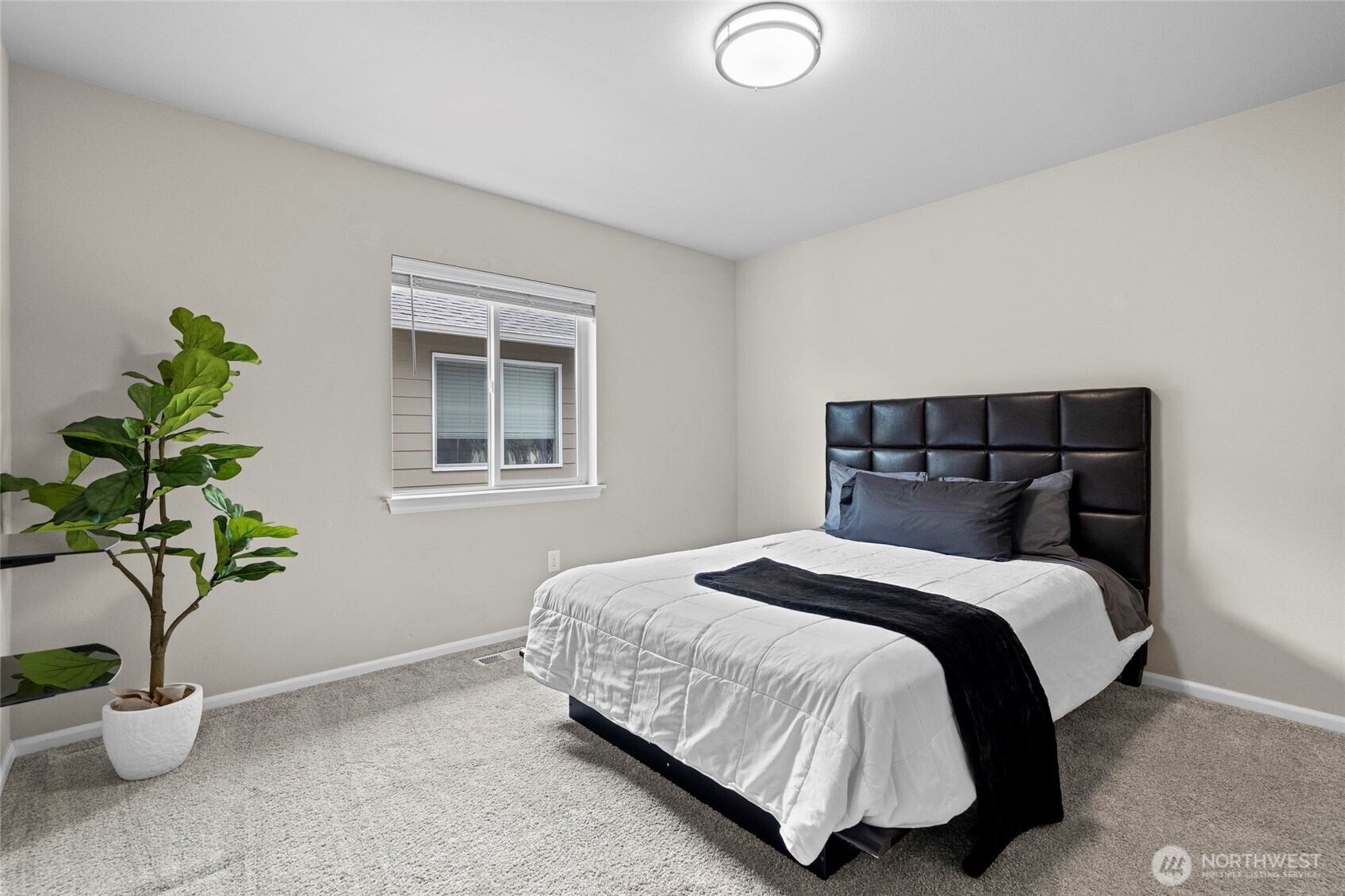32803 Stuart Avenue SE, Black Diamond, WA 98010