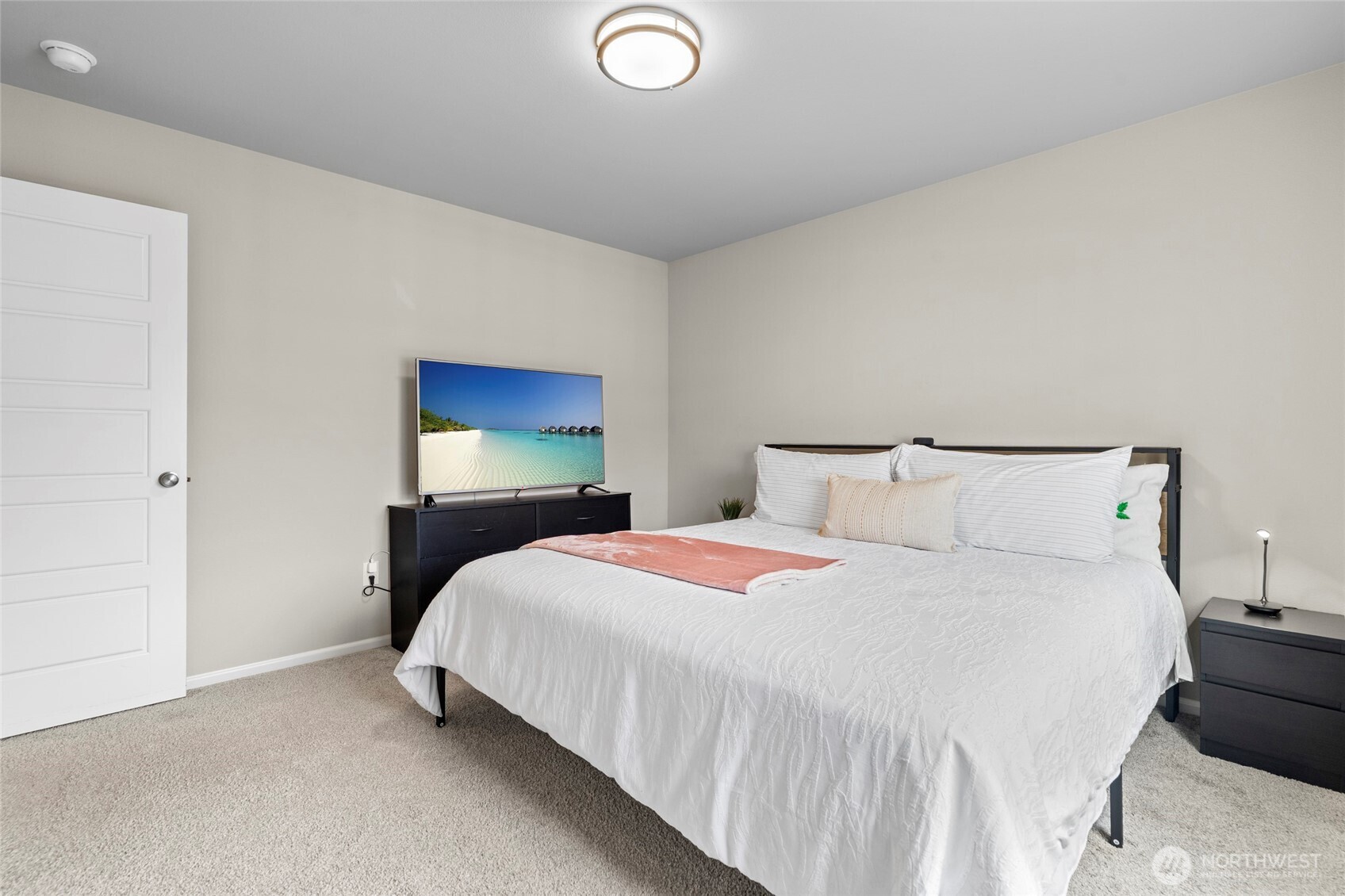32803 Stuart Avenue SE, Black Diamond, WA 98010