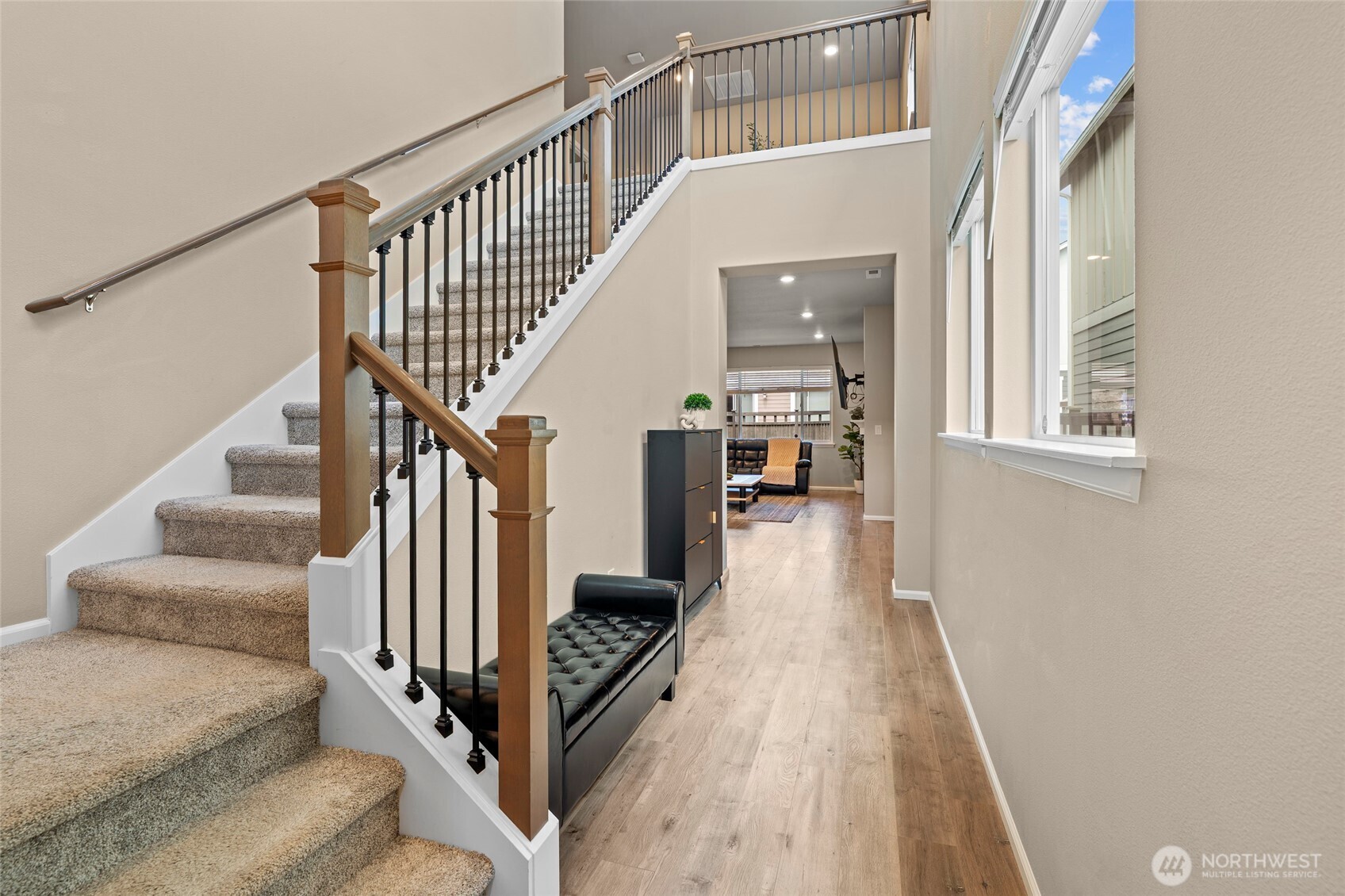 32803 Stuart Avenue SE, Black Diamond, WA 98010