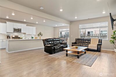 32803 Stuart Avenue SE, Black Diamond, WA 98010 - Photo 5