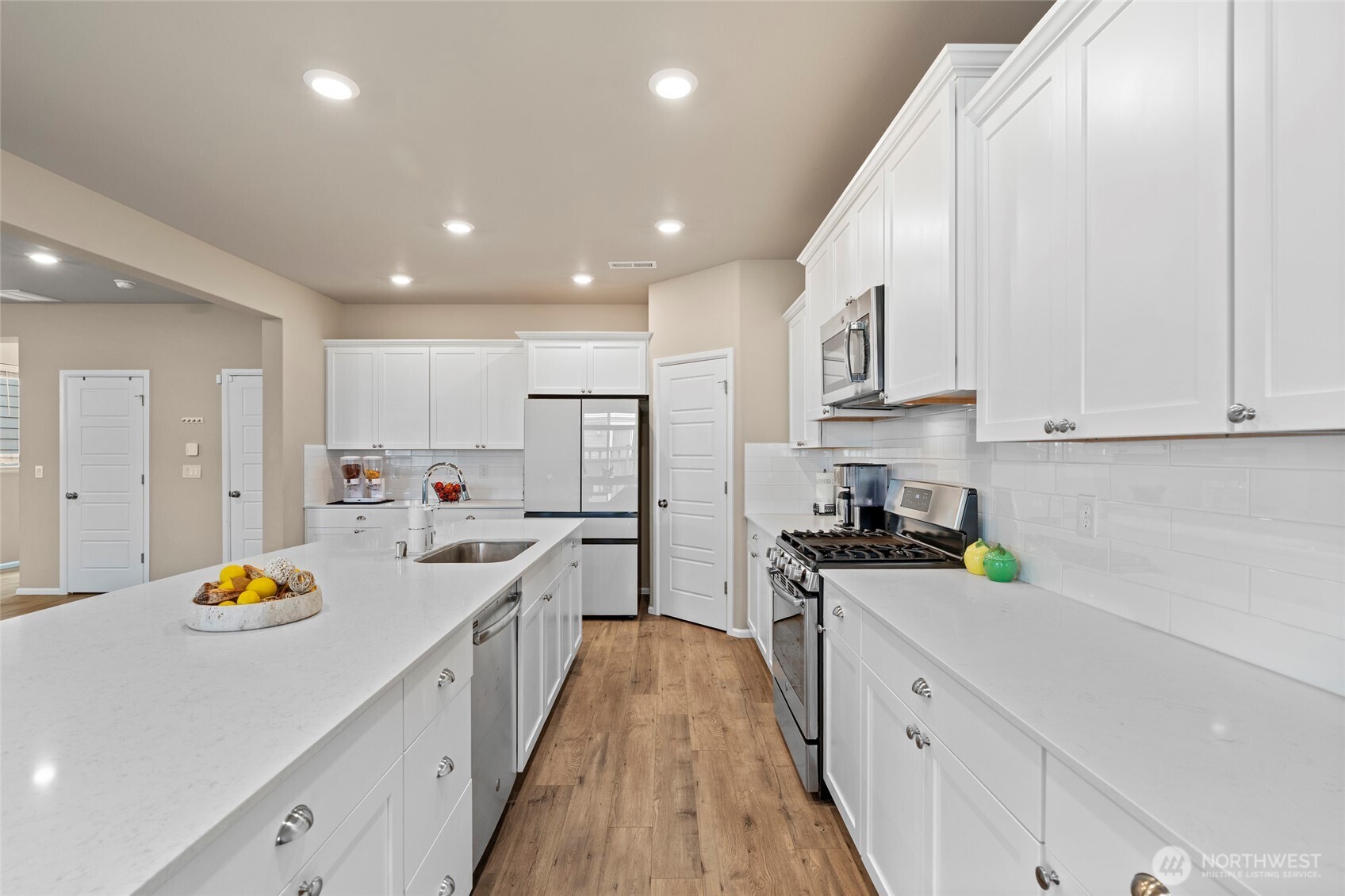 32803 Stuart Avenue SE, Black Diamond, WA 98010