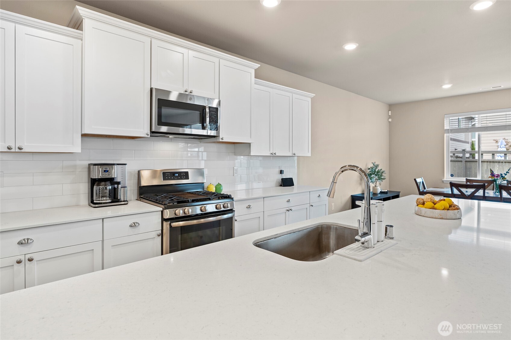 32803 Stuart Avenue SE, Black Diamond, WA 98010