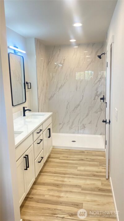 1560 S 28th Street , Tacoma, WA 98409 - Photo 9