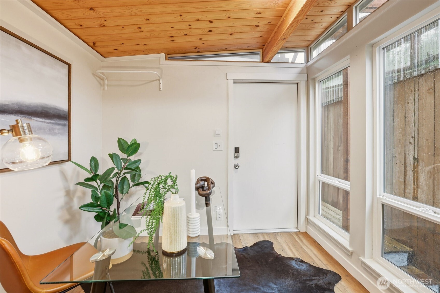 9732 59th Avenue S, Seattle, WA 98118