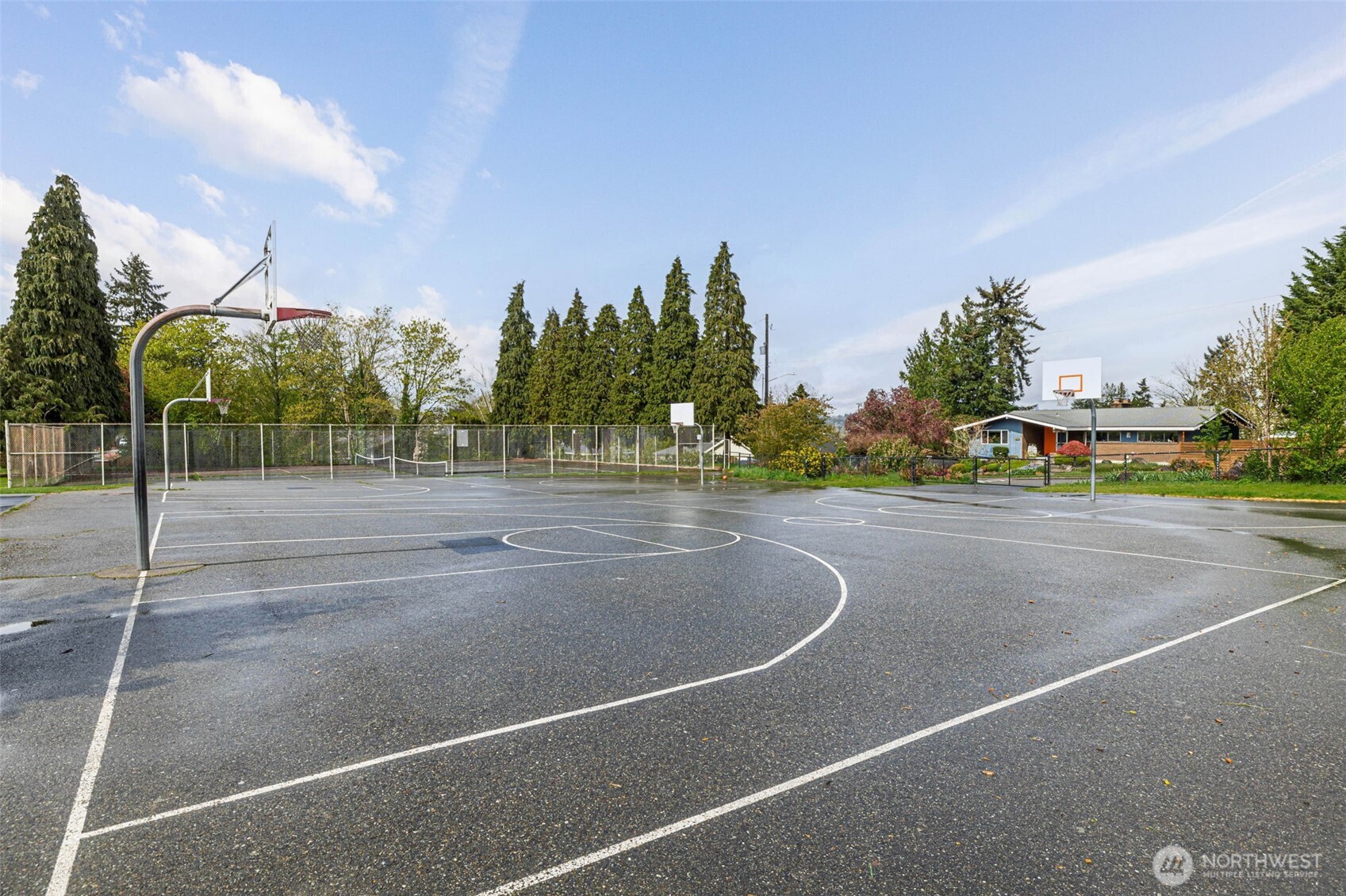 9732 59th Avenue S, Seattle, WA 98118