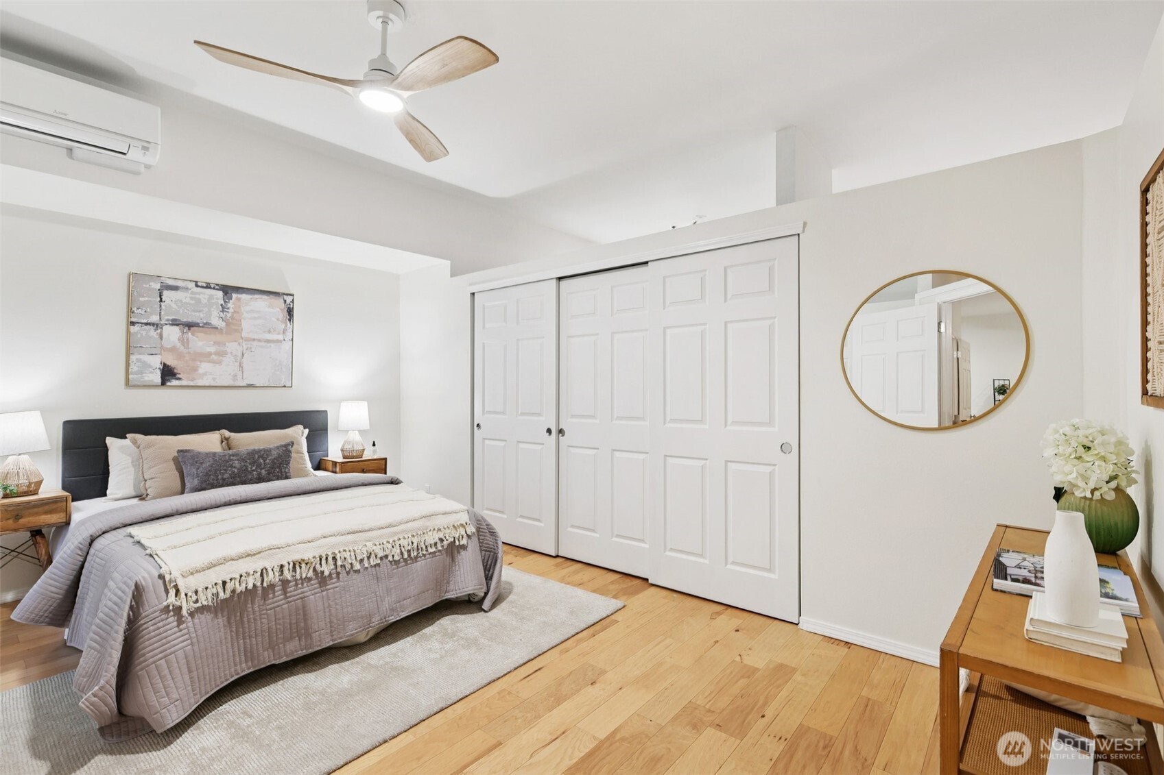 526 1st Avenue S #405, Seattle, WA 98104