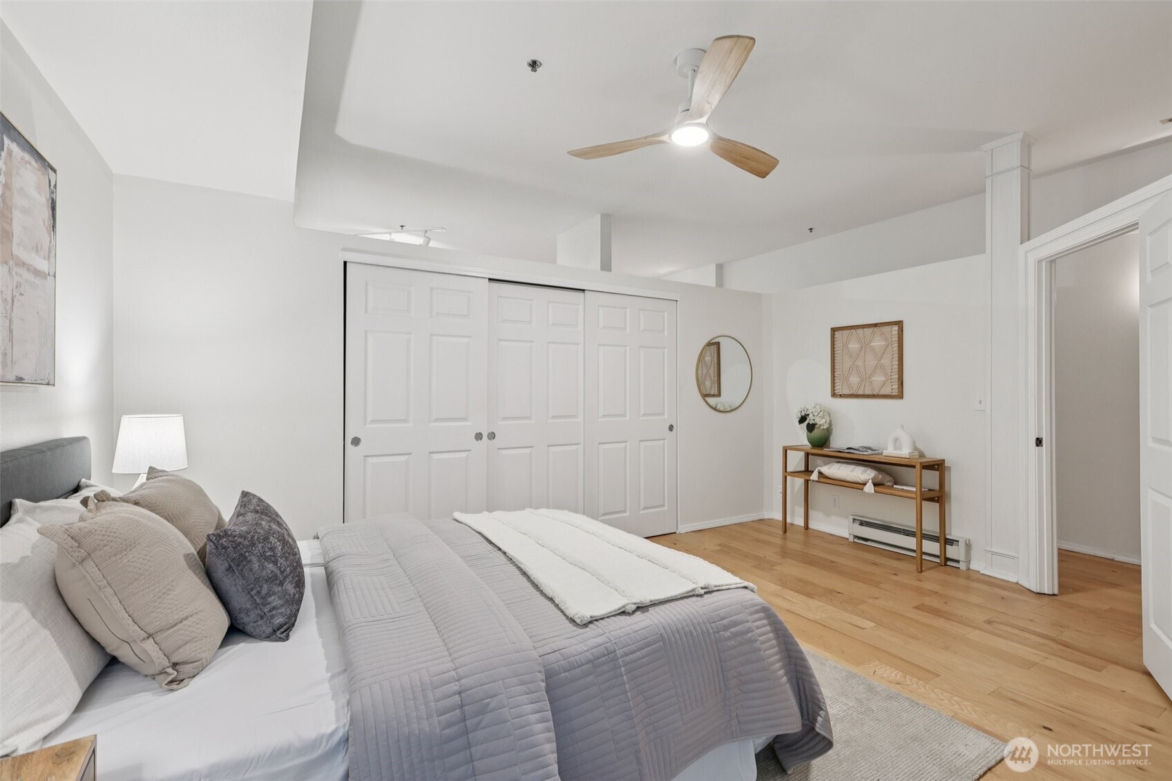 526 1st Avenue S #405, Seattle, WA 98104