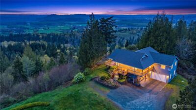 19330 208th Avenue SE, Monroe, WA 98272 - Photo 2