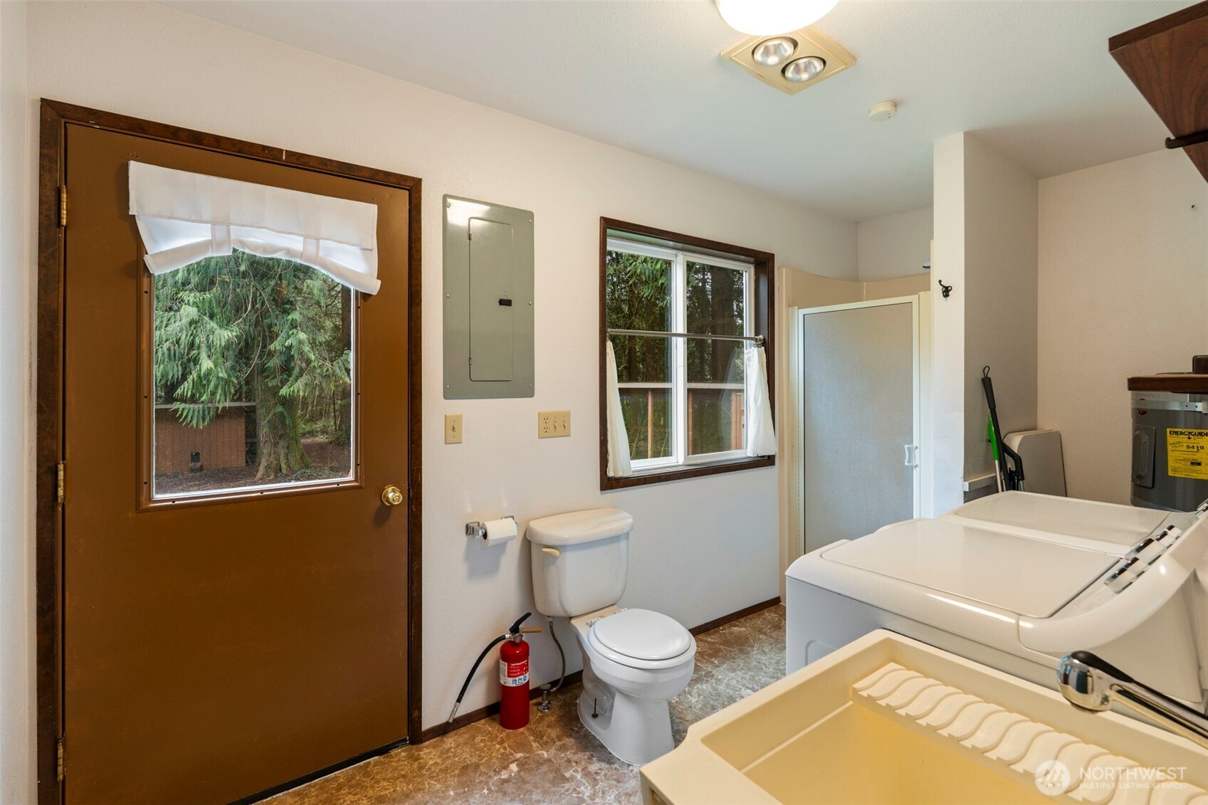 209 Alpha Way , Onalaska, WA 98570