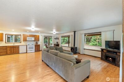 209 Alpha Way , Onalaska, WA 98570 - Photo 7
