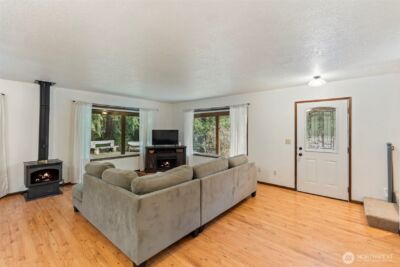 209 Alpha Way , Onalaska, WA 98570 - Photo 8