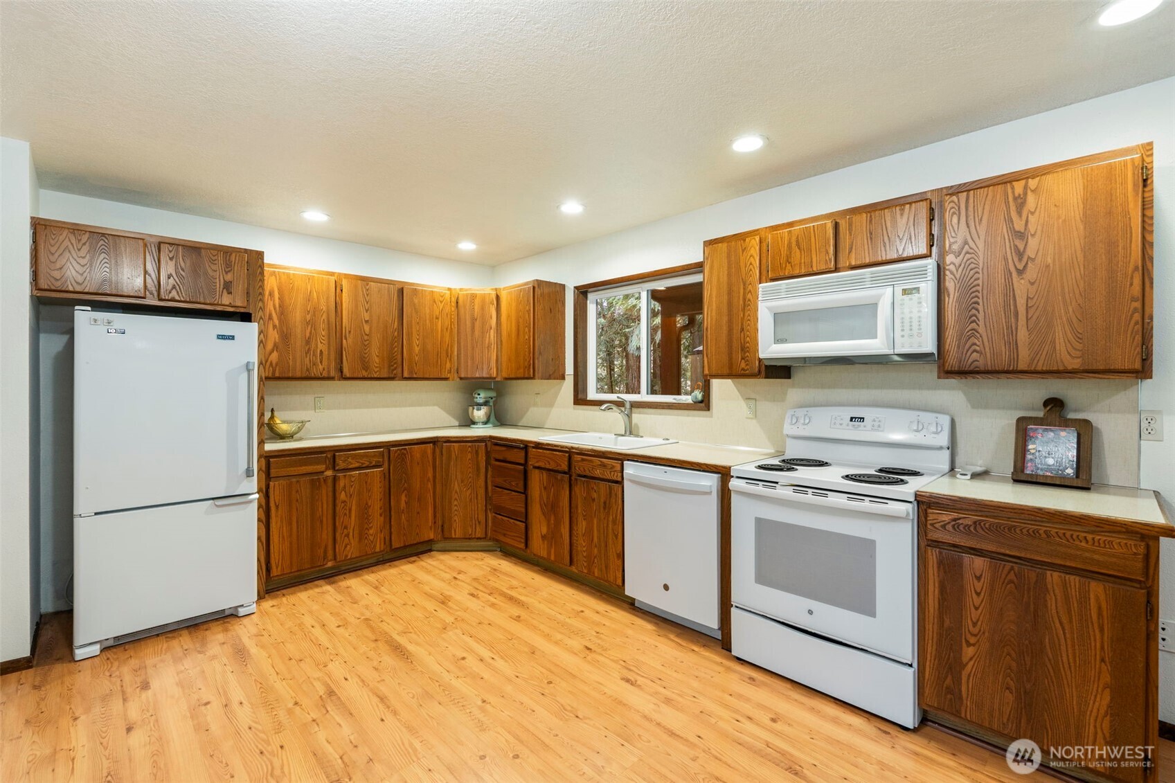 209 Alpha Way , Onalaska, WA 98570